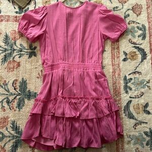 Impeccable pig pink dress! Size small!